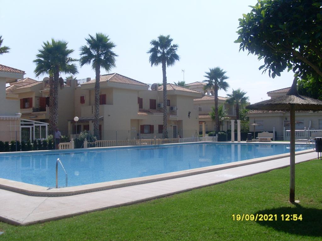 Spanish Sunshine Retreat Apartment Playa Flamenca Phòng bức ảnh