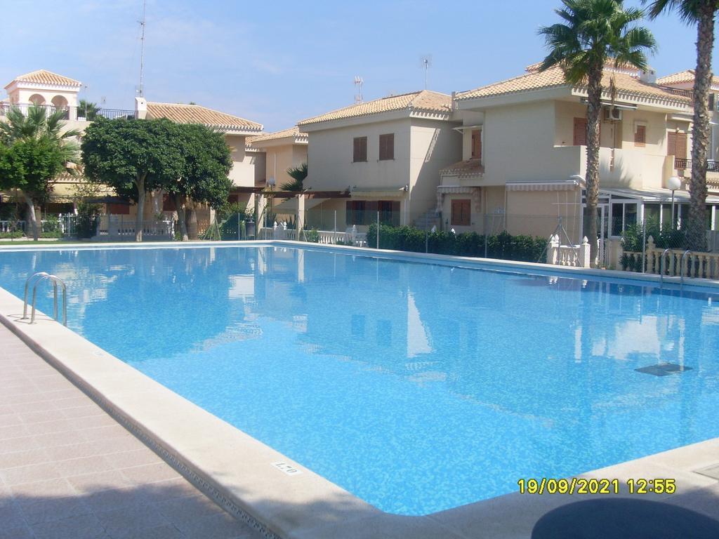 Spanish Sunshine Retreat Apartment Playa Flamenca Phòng bức ảnh